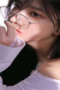 女主叫顾锦里