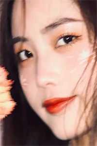 李志和万晓利